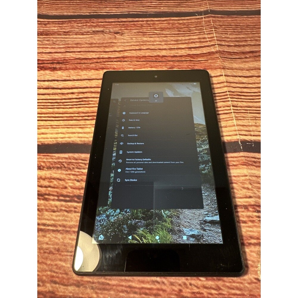 Amazon Fire 7 (9th Generation) 16GB Wi-Fi 7" Tablet M8S26G - WORKING